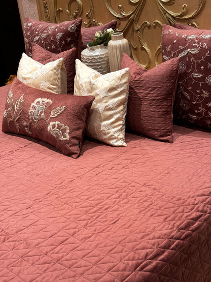 The Pink Iris Bedding Set