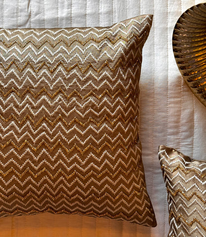 THE GOLD SERPENTI CUSHION COVER