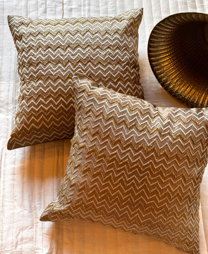 THE GOLD SERPENTI CUSHION COVER