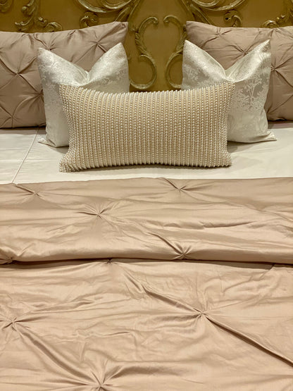 The Beige Pleat Quilt Set