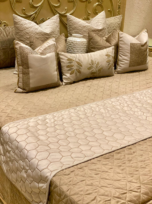 The Beige Leaf Bedding Set