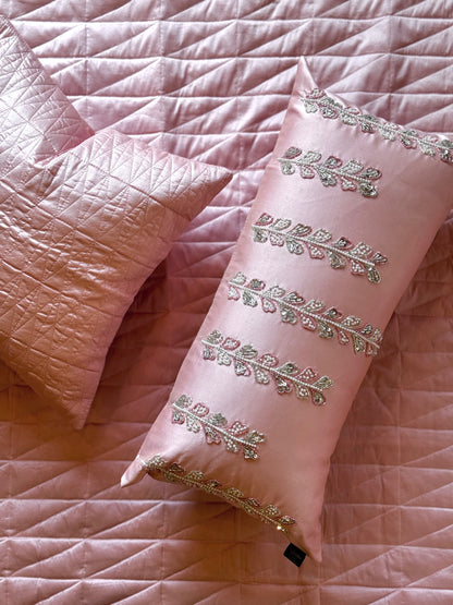 THE BLUSH CLOUD BEDDING SET