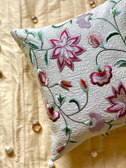 THE FLORAL ABYSS CUSHION COVER