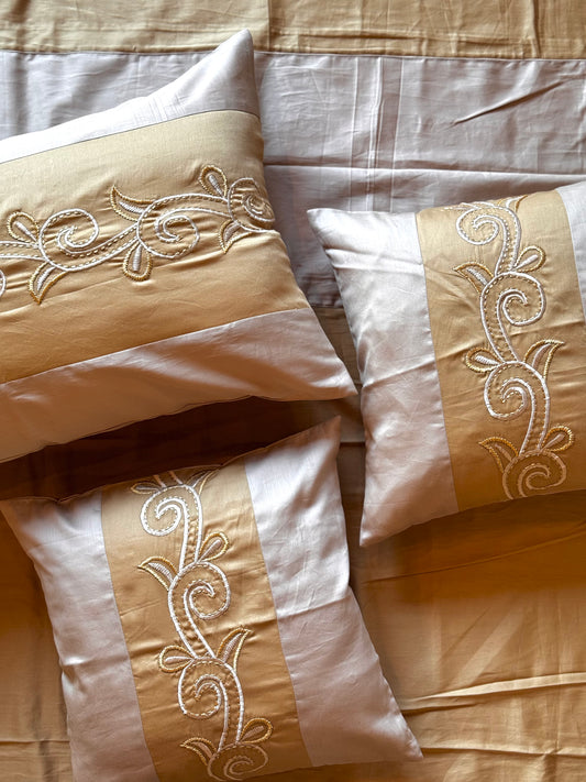 THE WASHED GOLD BEDSHEET