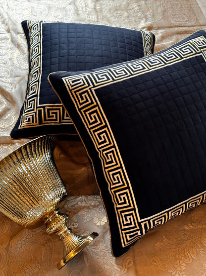 THE BLACK MEDUSA CUSHION COVER