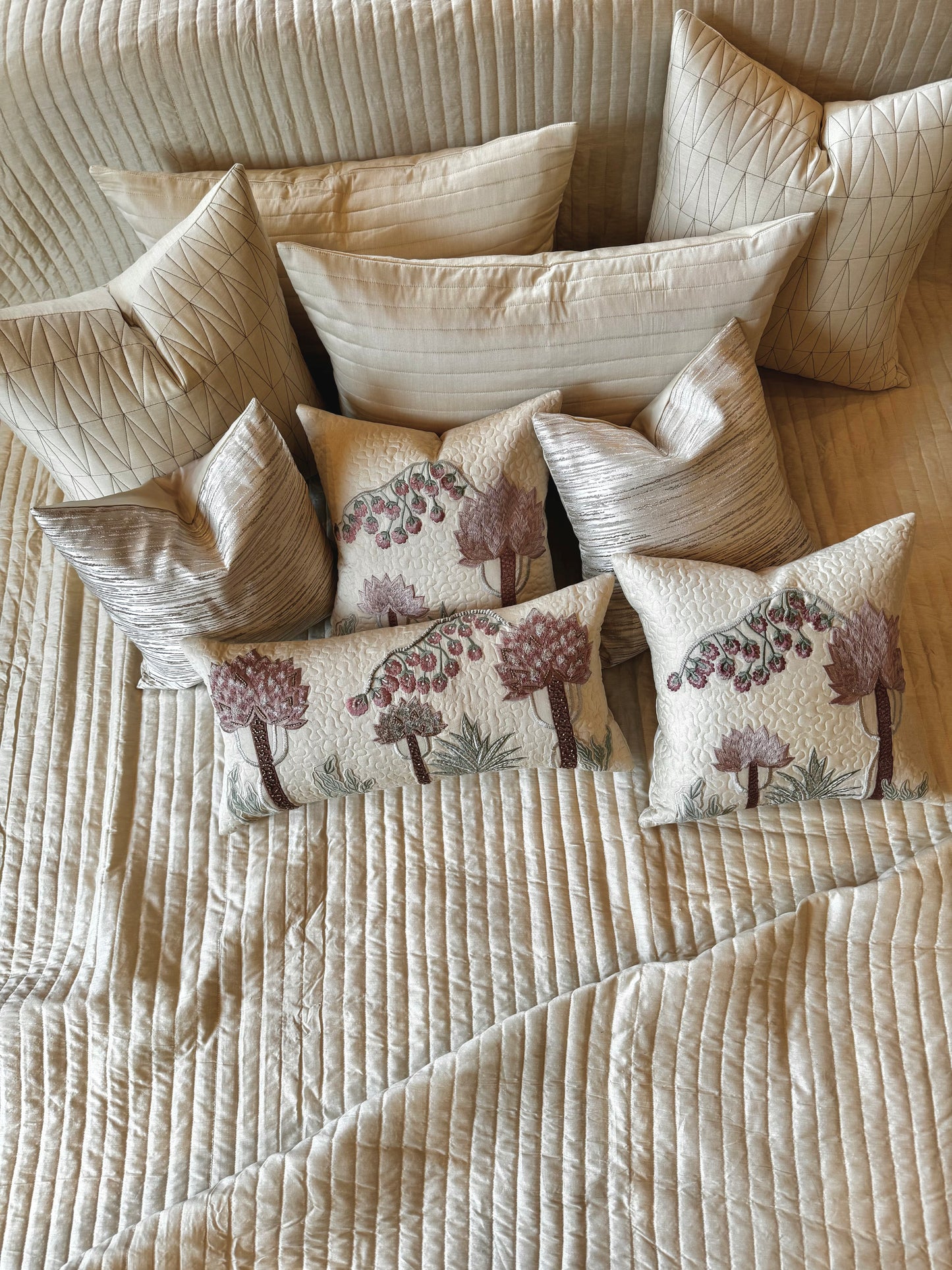 THE JUNIPER BEDDING SET