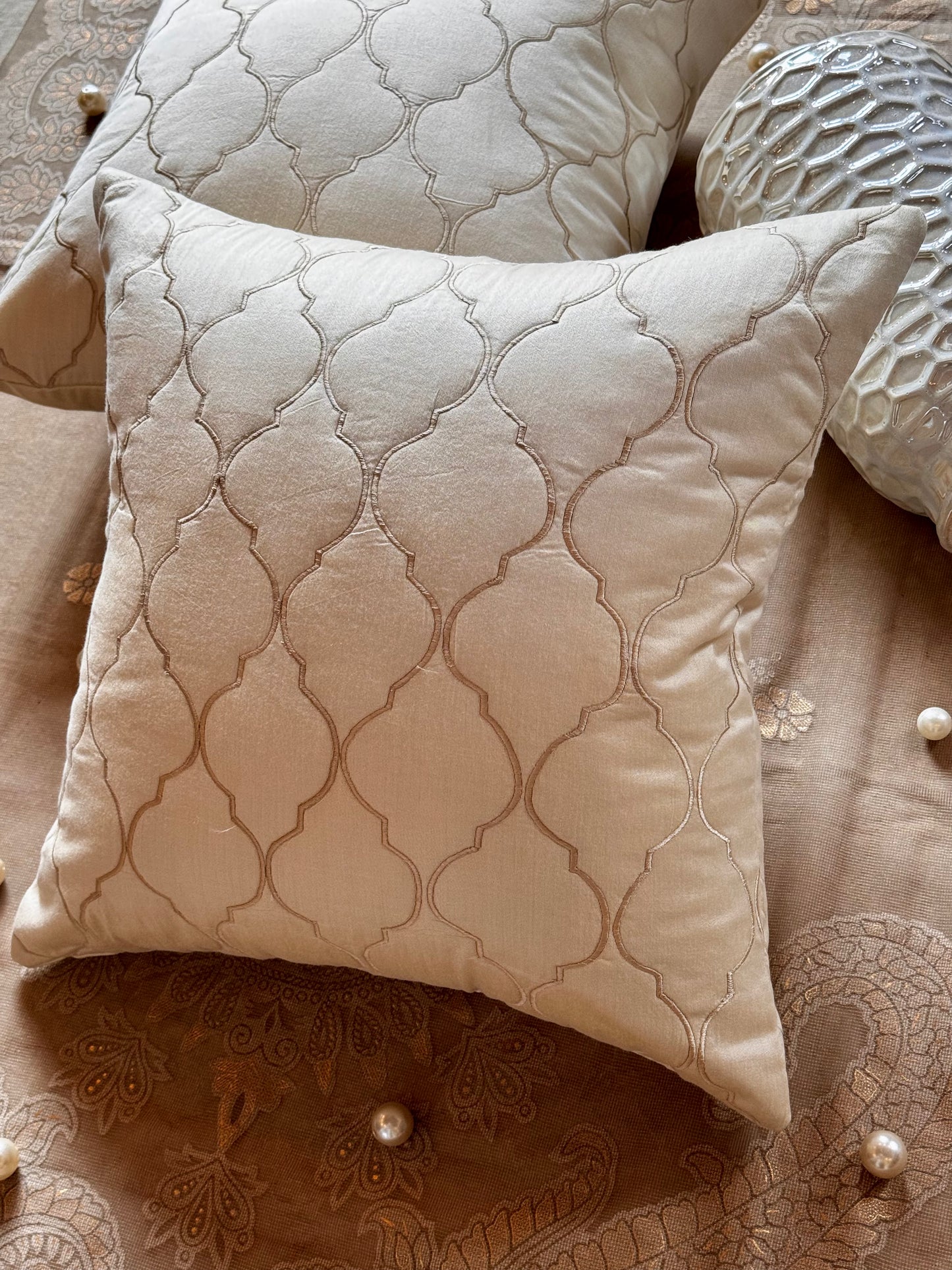 THE QUATRE CUSHION COVER