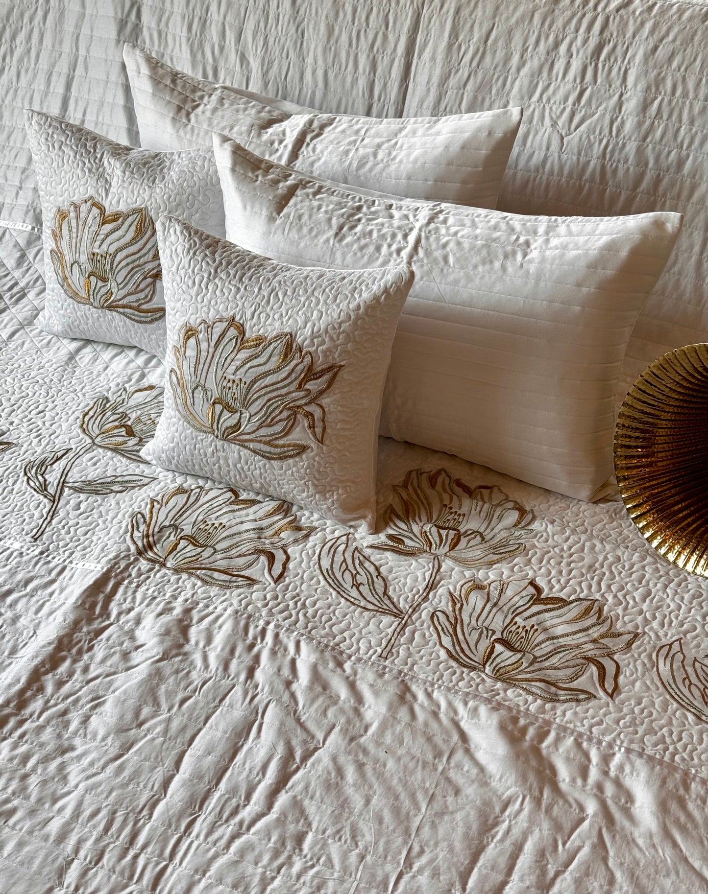 THE JULIET BEDDING SET