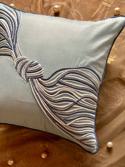 THE ICE BLUE KNOT ACCENT CUSHION