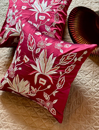 MAROON FIDA ACCENT CUSHION