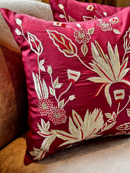 MAROON FIDA ACCENT CUSHION