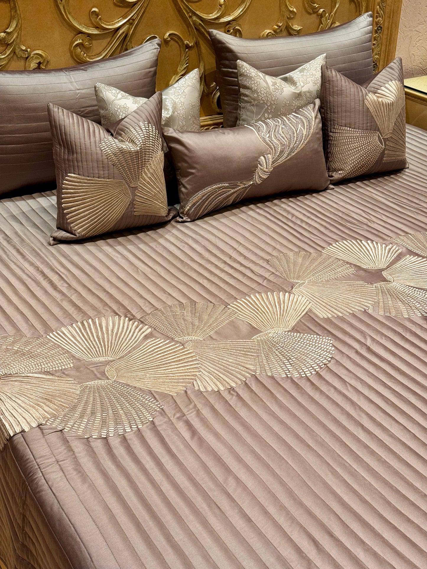 THE KNOT BEDDING SET