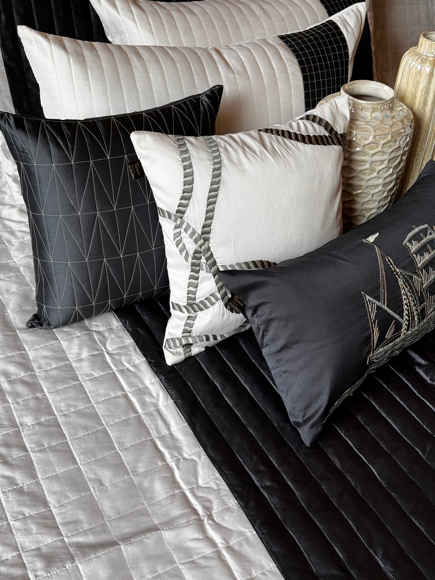 THE NAUTICA BEDDING SET