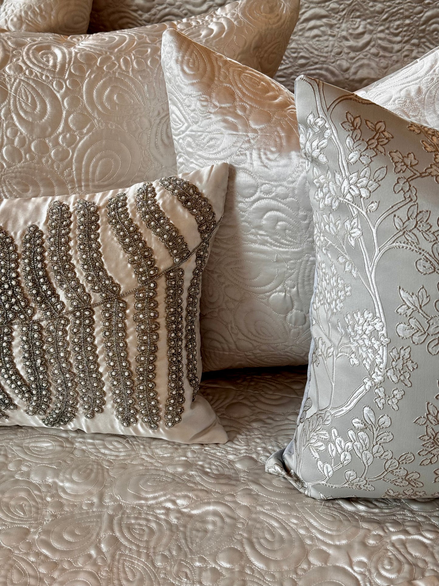 The Pearl Fern Bedding Set