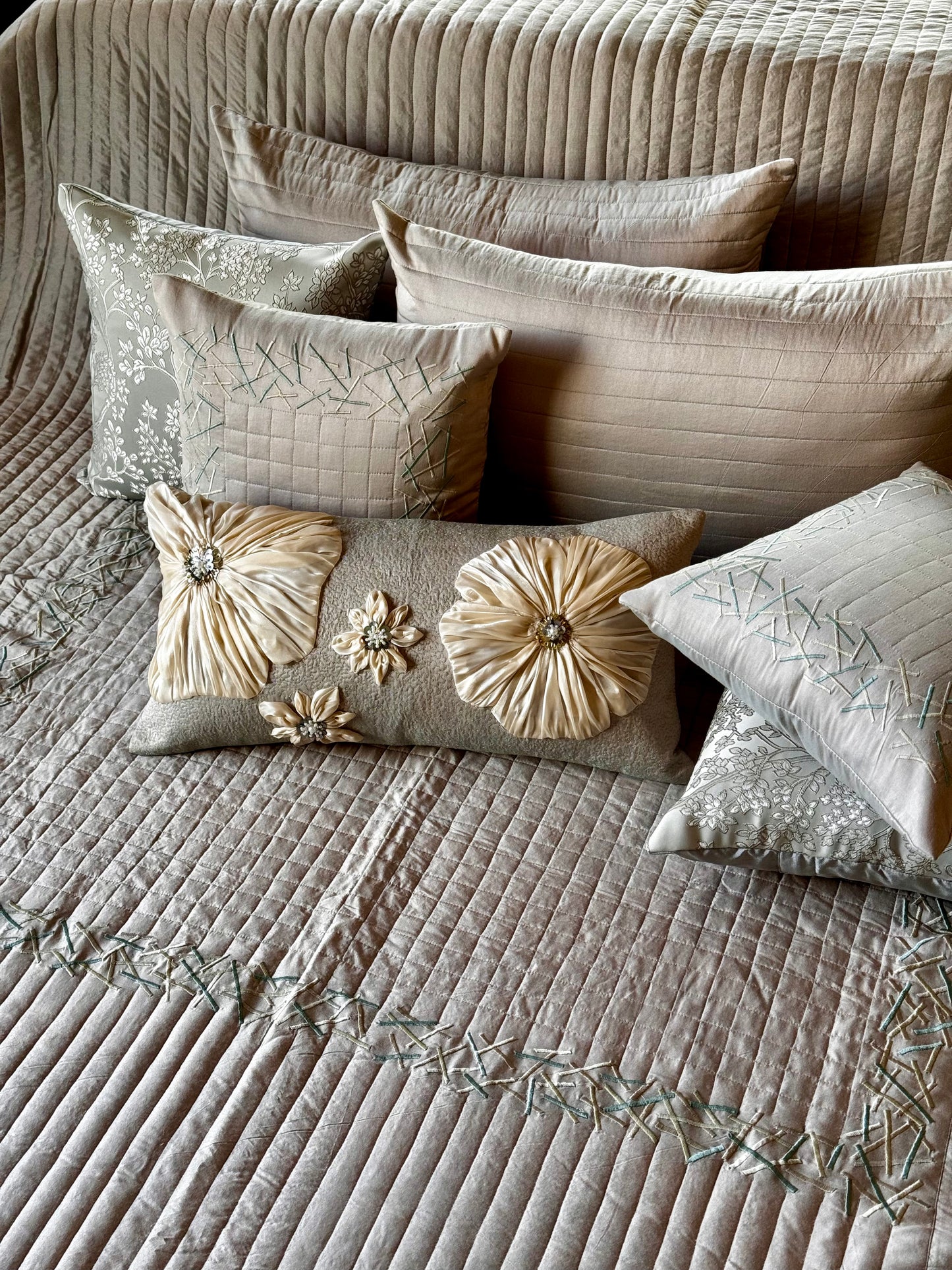 The Nora Bedding Set