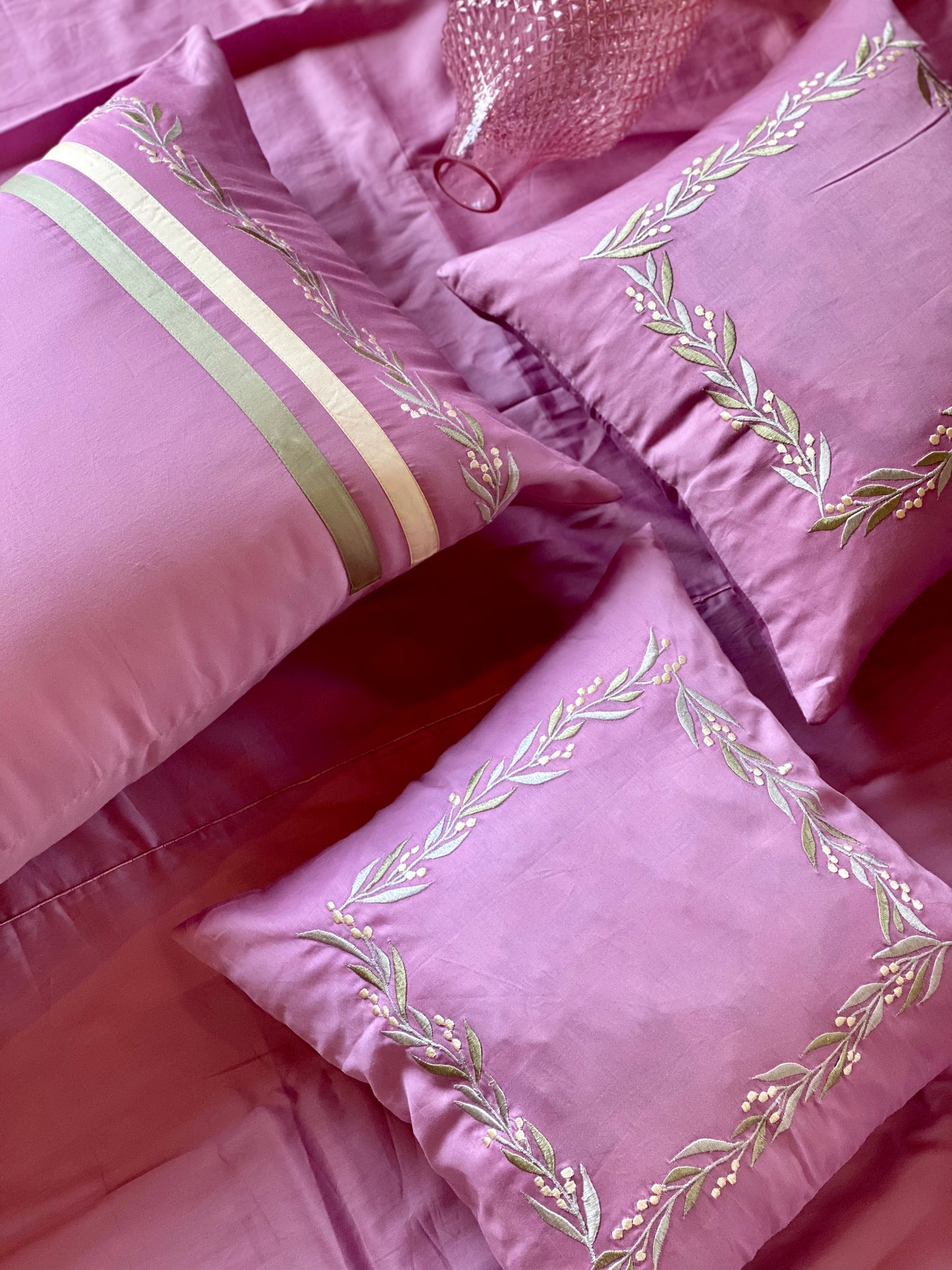 The Pink Daffodil Bedsheet