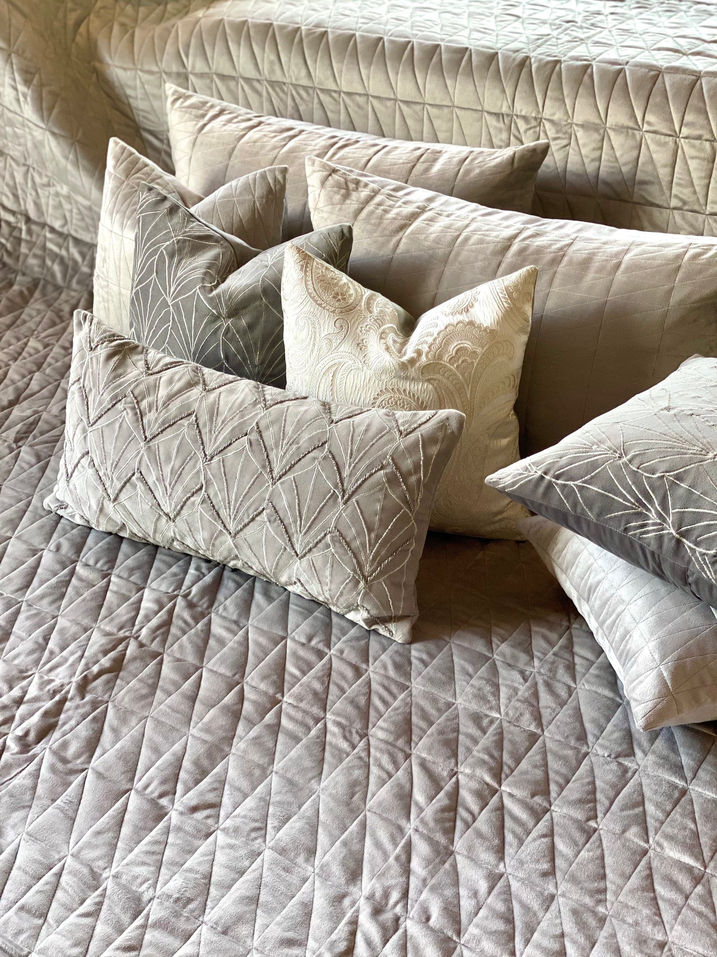 The Light Grey Armor Bedding Set