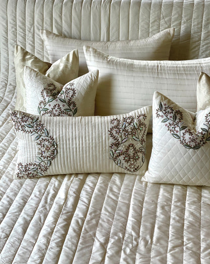 THE CREAM ELLA BEDDING SET