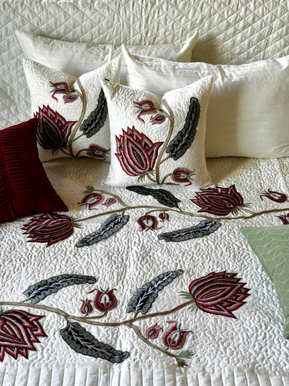 THE AMALFI BEDDING SET