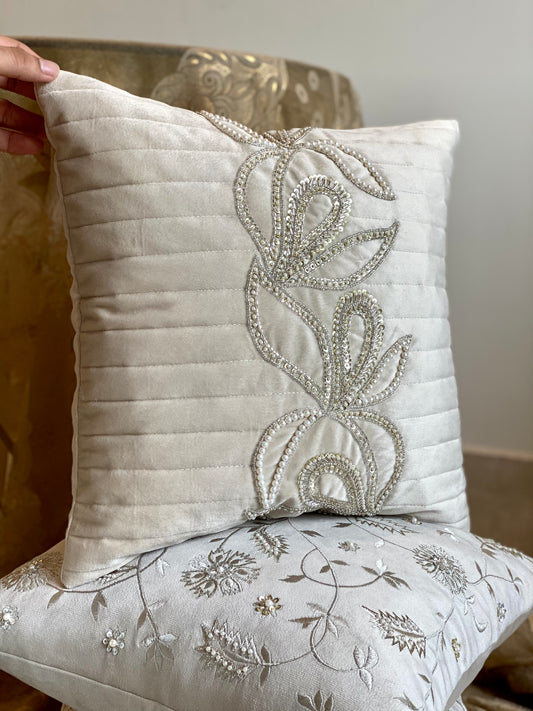 THE CRYSTAL CUSHION COVER