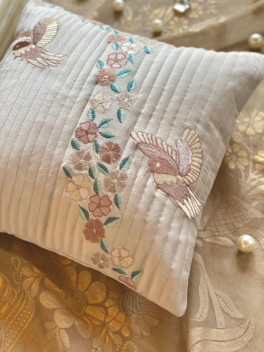 THE PASTEL HUMMING BIRD CUSHION COVER