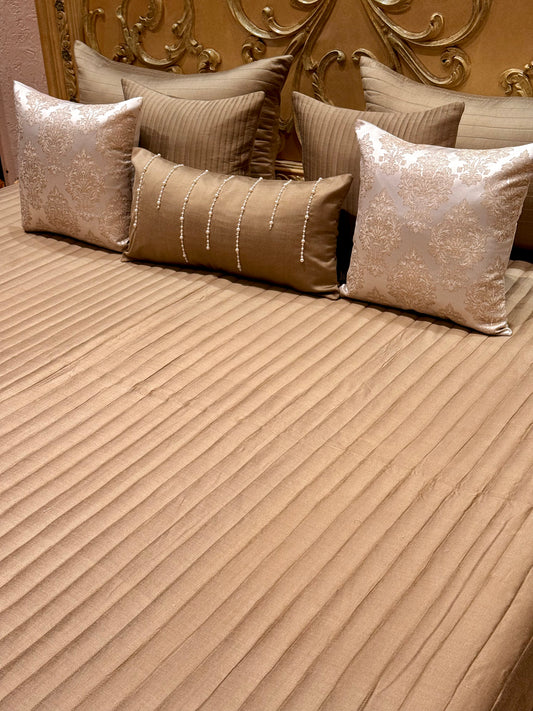 THE HONEY BROWN BEDDING SET