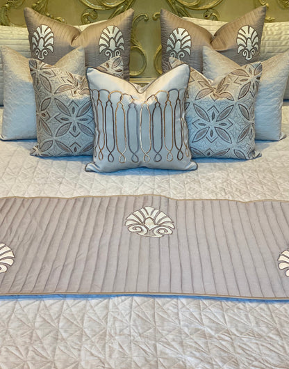 The Sandstone Bedding Set