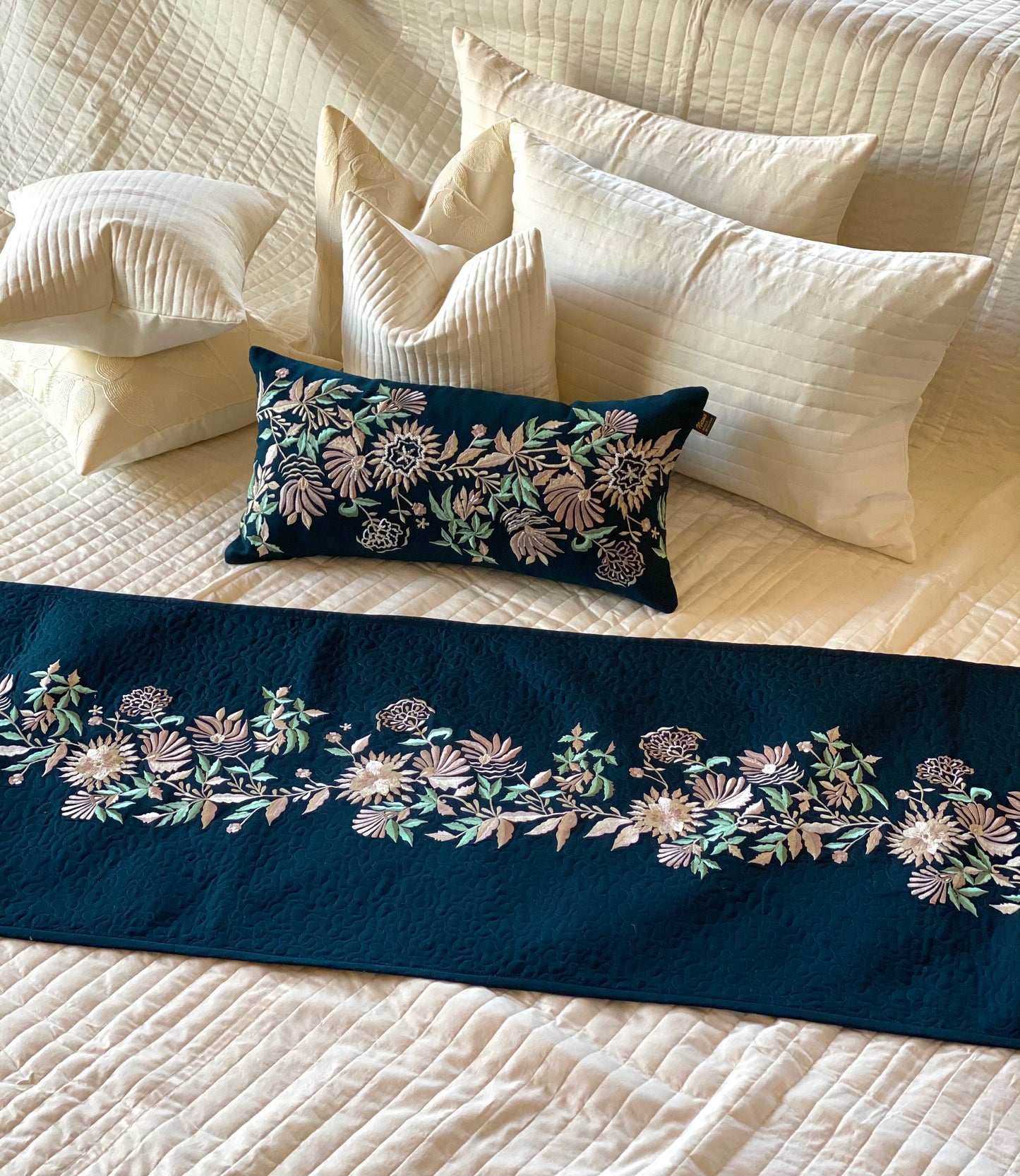 THE MIDNIGHT BLUE OLIVIA BEDDING SET