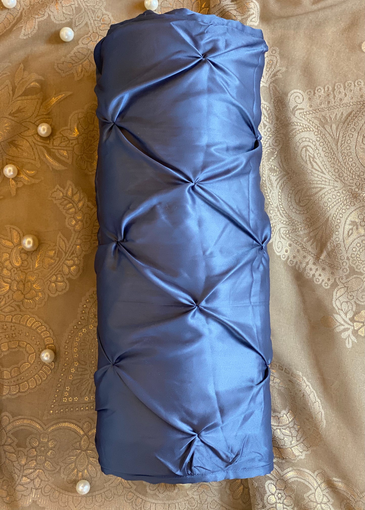 THE BLUE PLEATED BED RUNNER