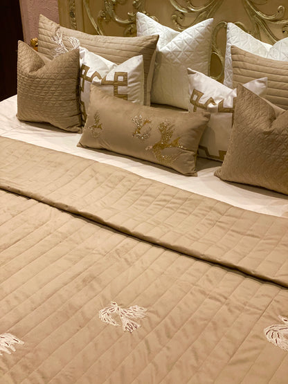 THE CAPPUCCINO SUEDE FALCON BEDDING SET