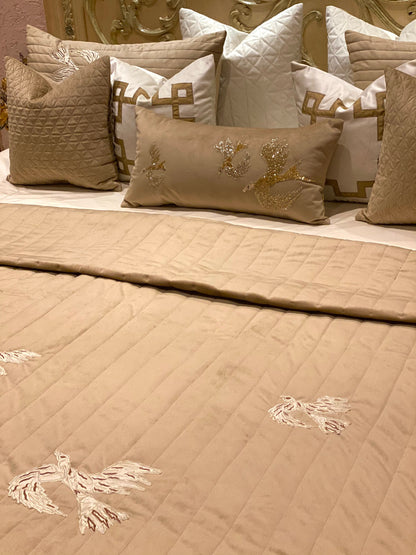 THE CAPPUCCINO SUEDE FALCON BEDDING SET