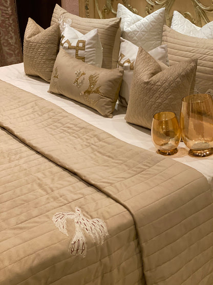 THE CAPPUCCINO SUEDE FALCON BEDDING SET