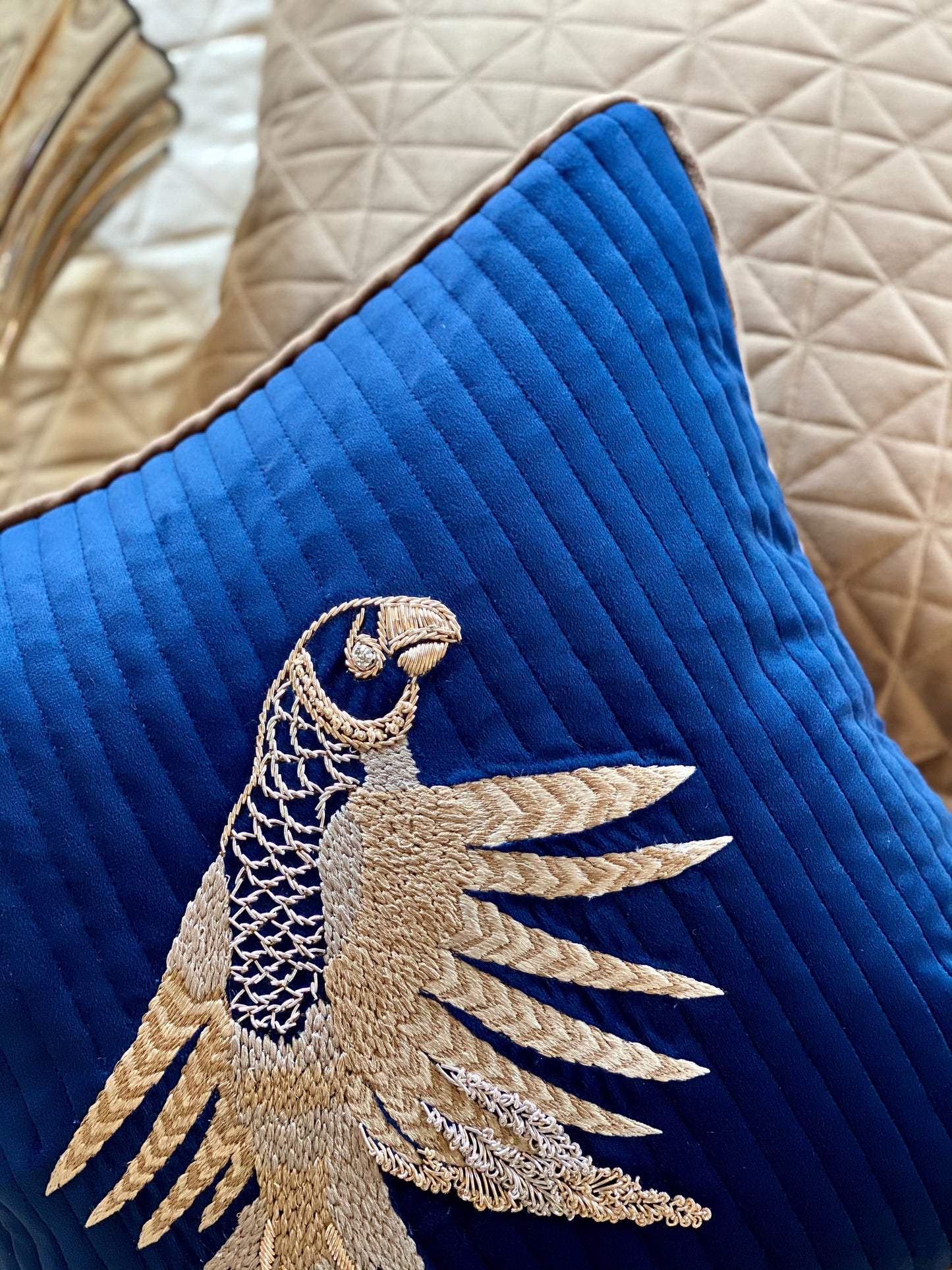 THE BLUE BIRD CUSHION COVER