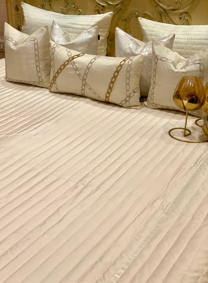 THE PEARL SEPHORA BEDDING SET