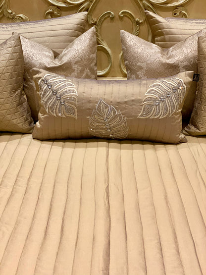 THE GOLD FALL BEDDING SET