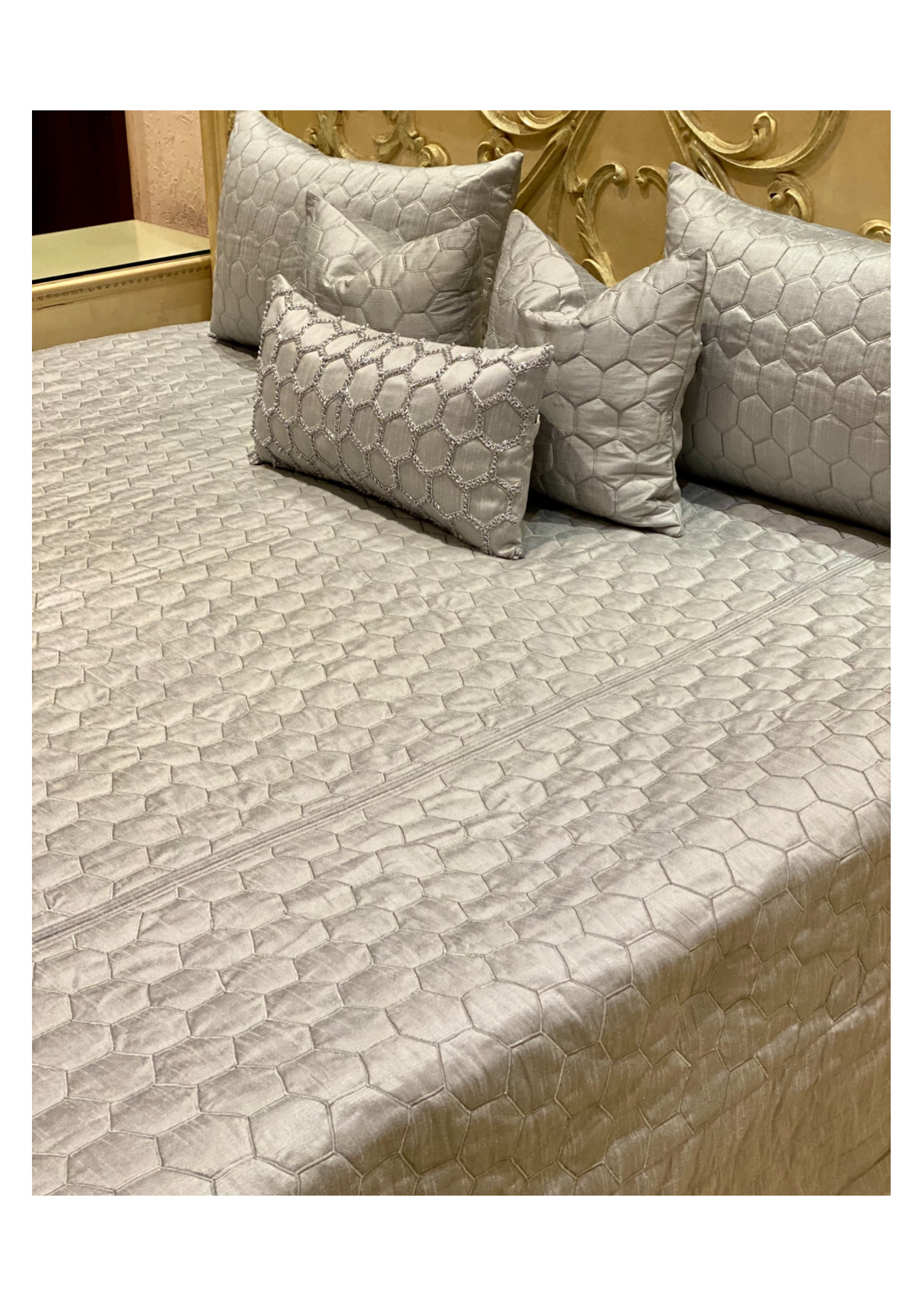 Grey HoneyComb Quilted Bedding Set