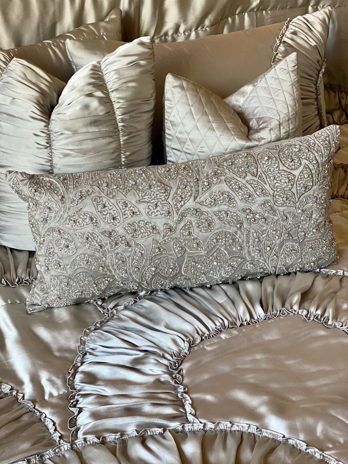 The Silver Frill Bedding Set