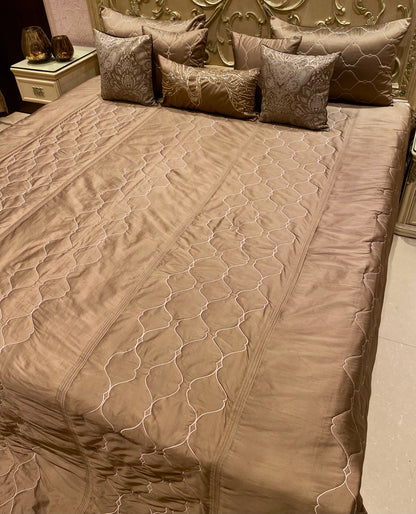 The Earthy Lotus Quilted Bedding Set