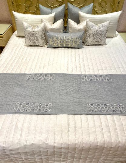 THE GRANDE BEDDING SET (11 PIECE SET)