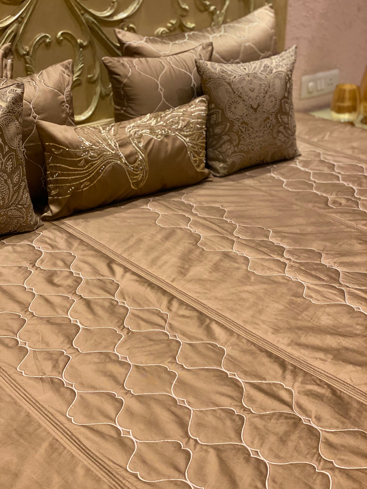 The Earthy Lotus Quilted Bedding Set