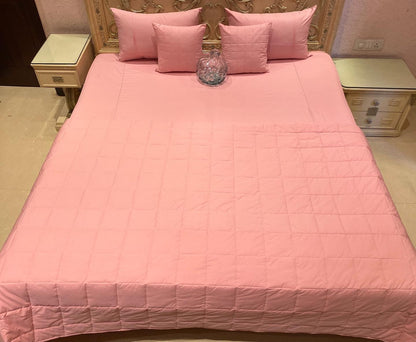 The Pink Blossom Check Quilt set