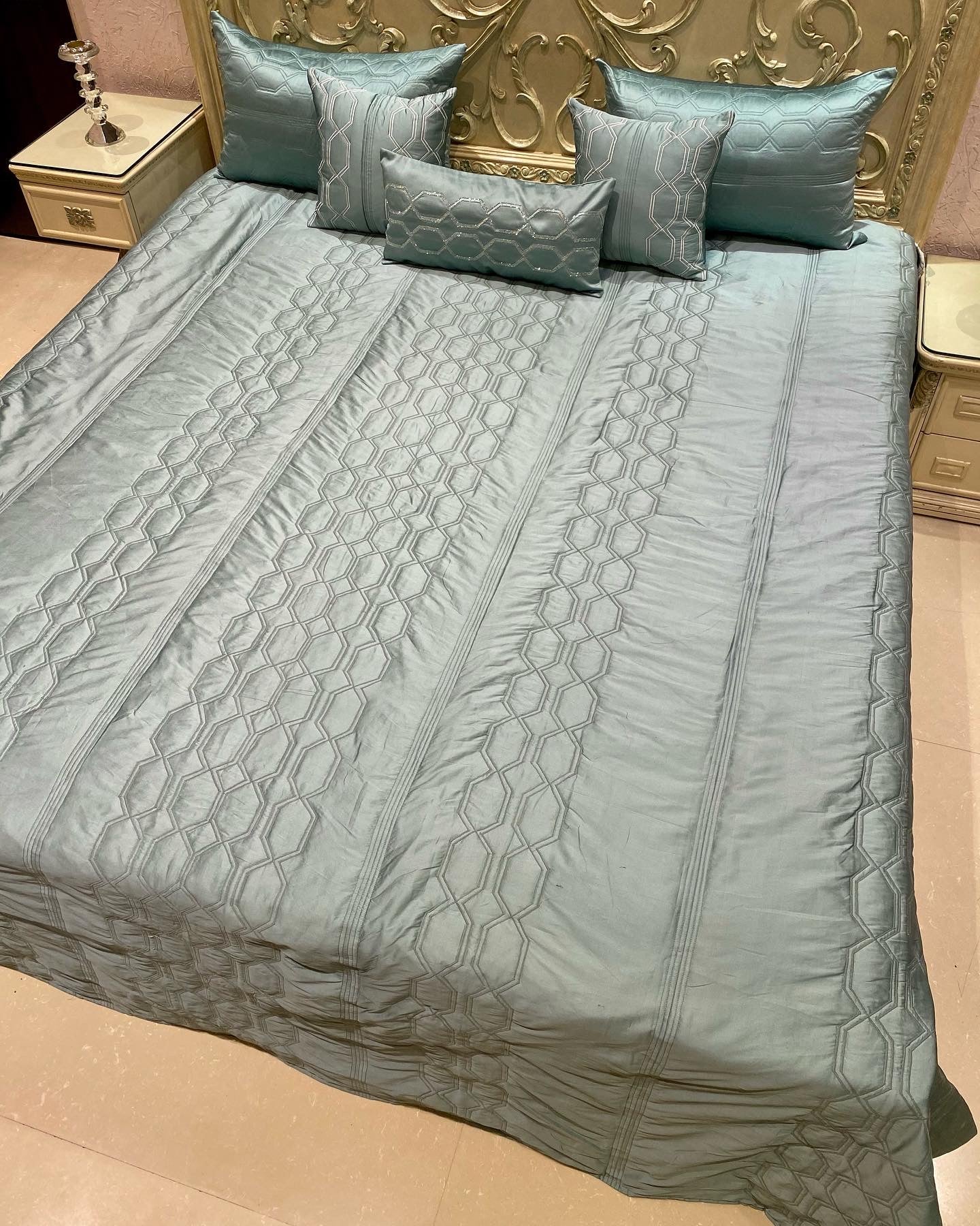 The Coral Quilted Bedding set (Set of 6)