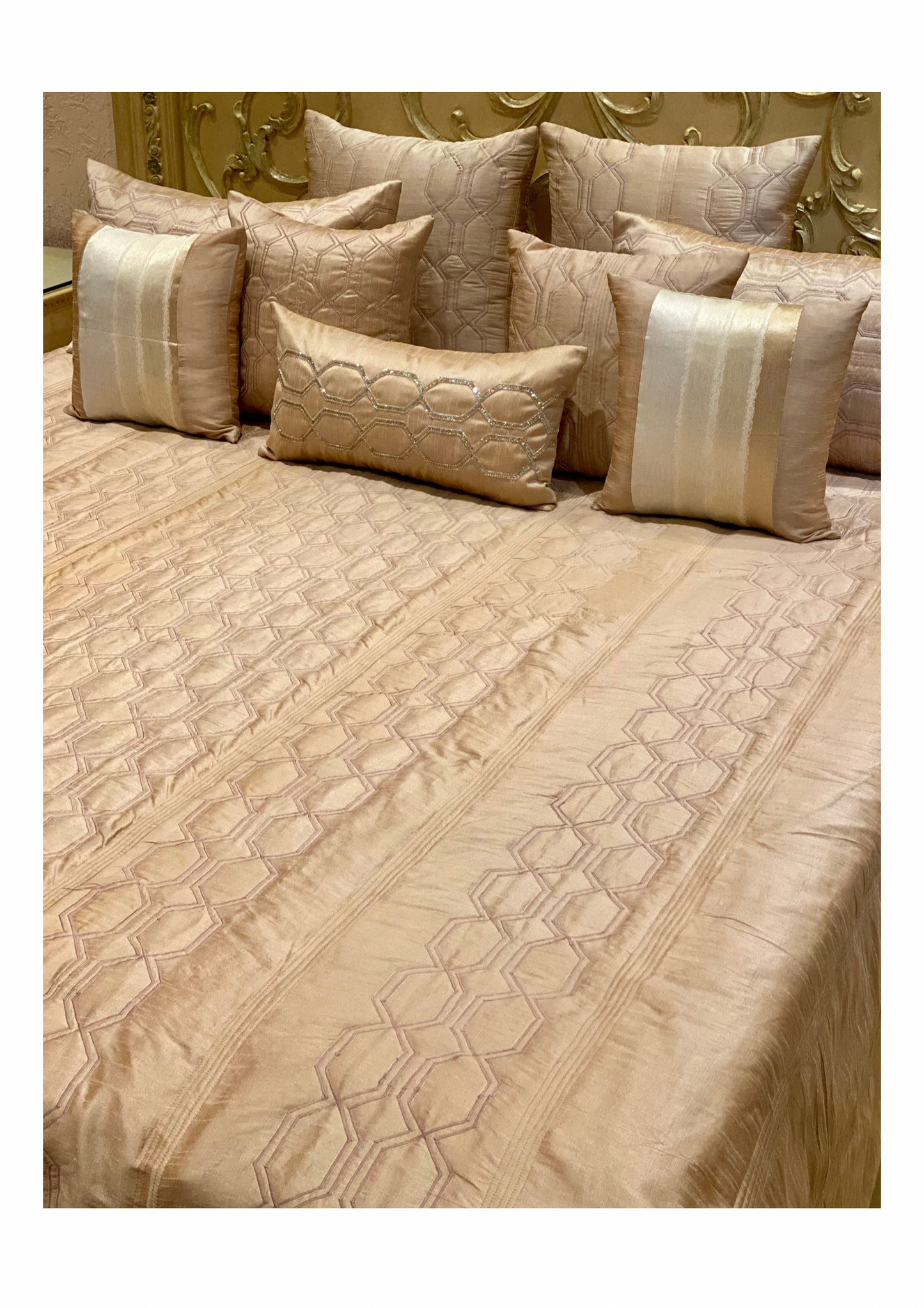 The Majestic Quilted Bedding Set