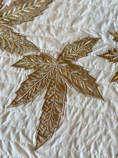 The Maple Bedding Set