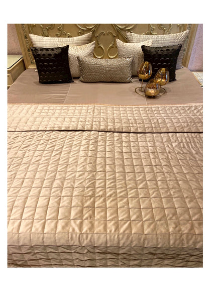 The Cappuccino Suede Quilt set