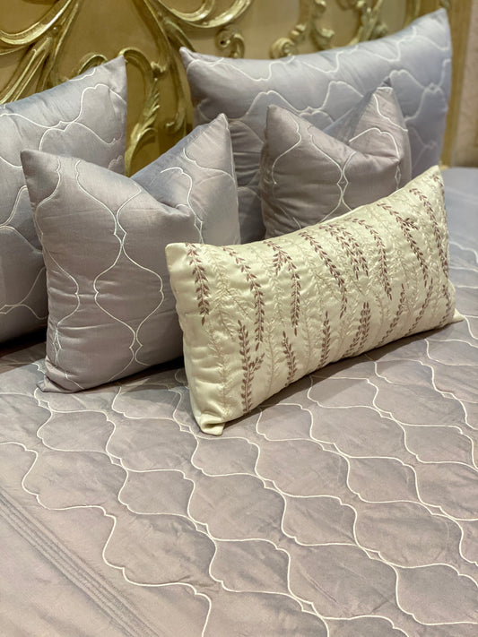 HOLOGRAPHIC LOTUS BEDDING SET