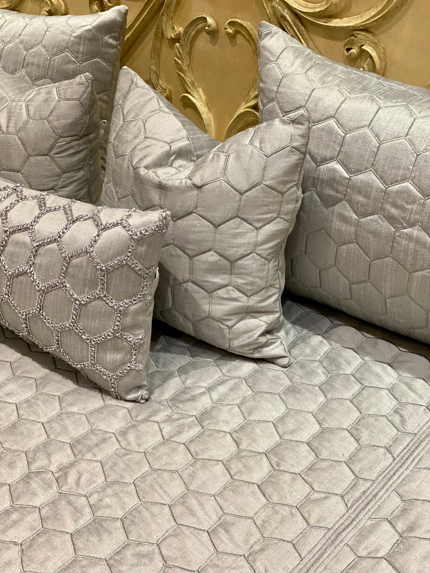 Grey HoneyComb Quilted Bedding Set